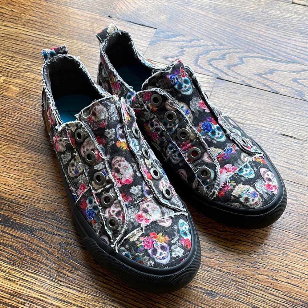 EUC blowfish shoes